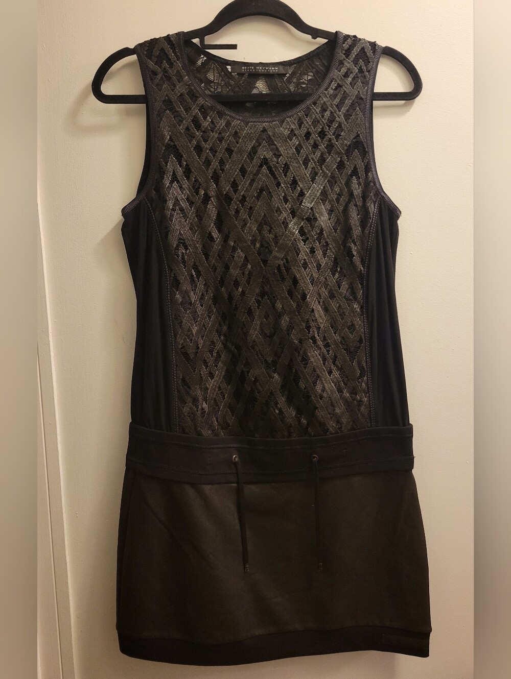 Beate Heymann Black Embroidered Sleeveless Mini Dress - Size 8 (NWOT)